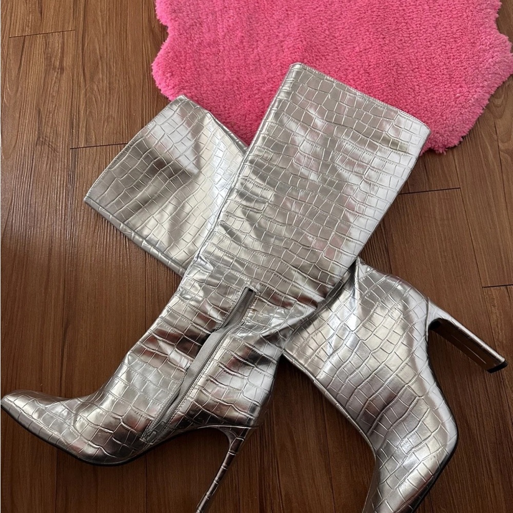 Zara Metallic Silver Heeled Boots